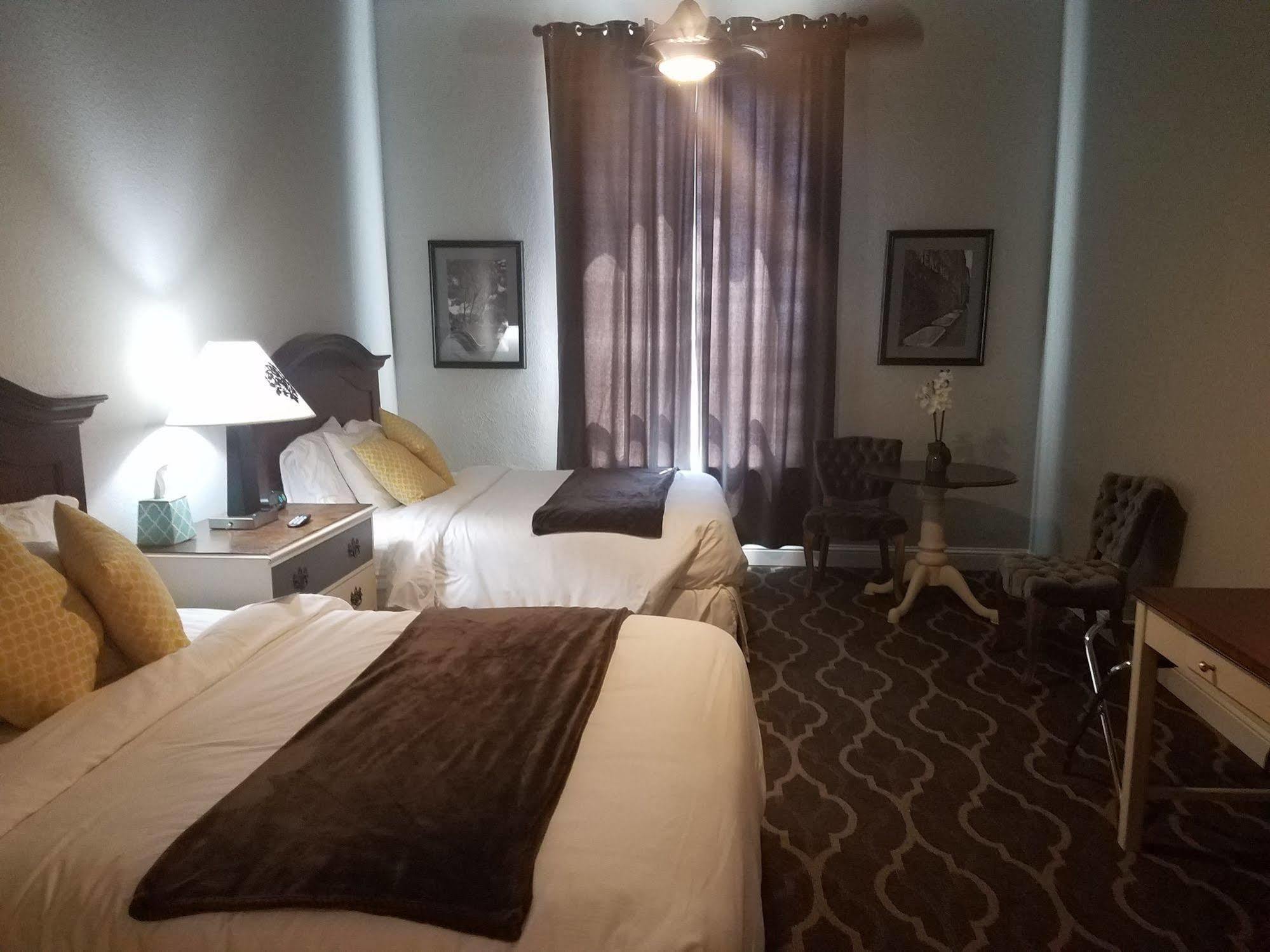 The Dilworth Inn Gonzales Buitenkant foto
