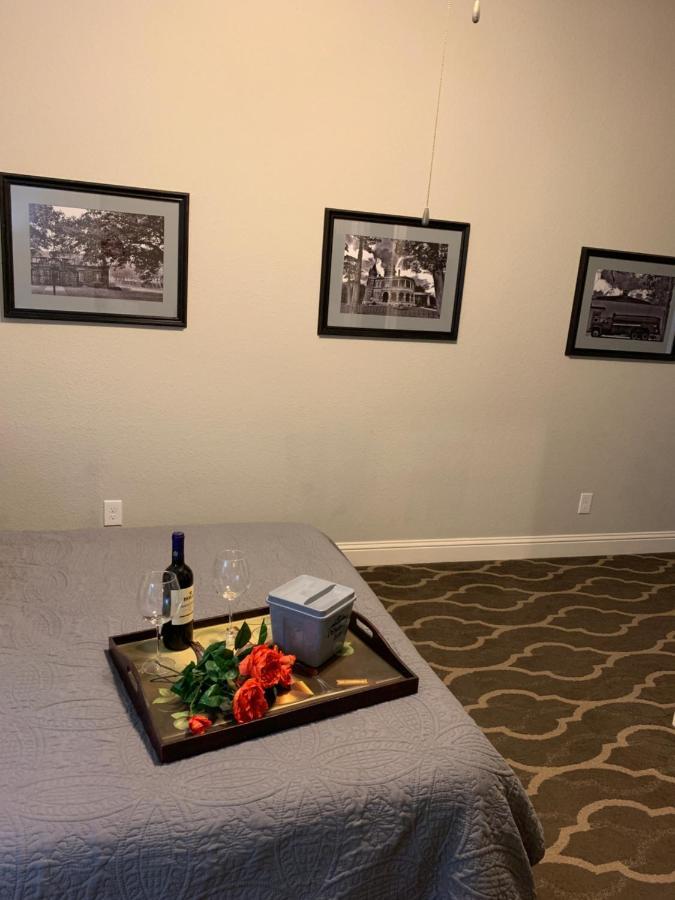 The Dilworth Inn Gonzales Buitenkant foto